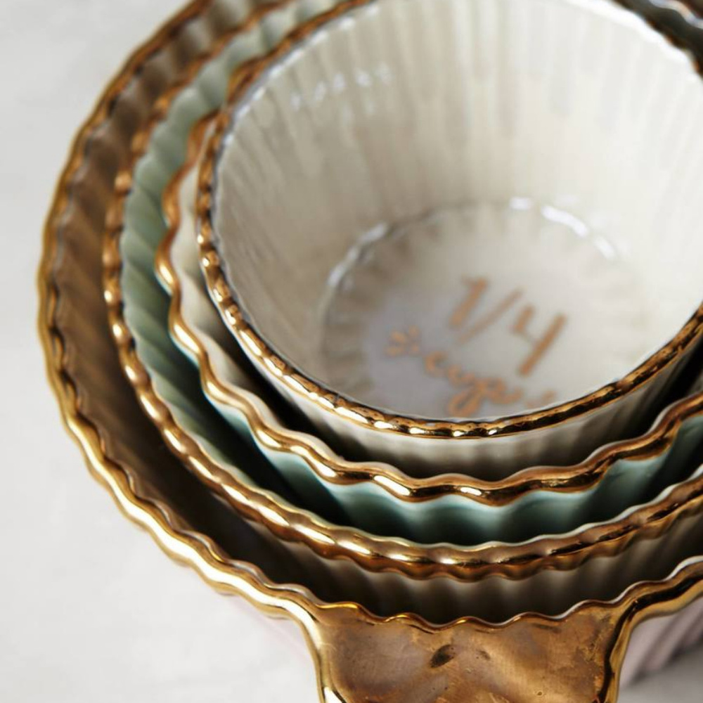 Anthropologie Raised Bloom Measuring Cups